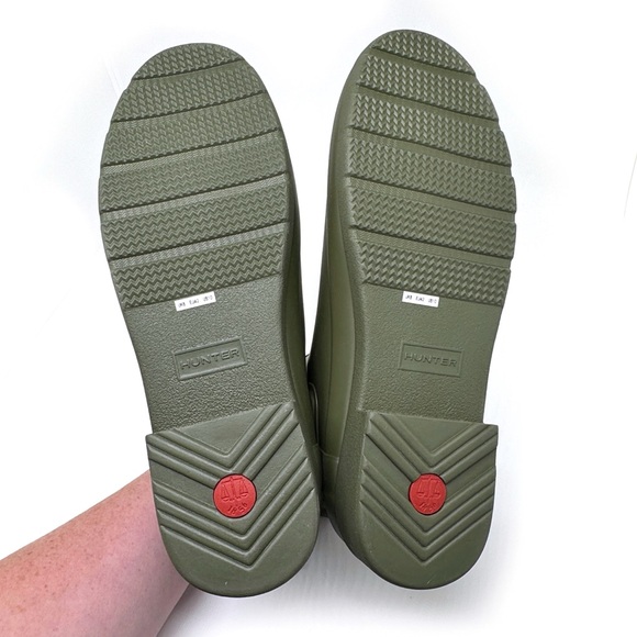 Hunter Women’s Refined Chelsea Rain Boots Olive Size 10 - Picture 11 of 13